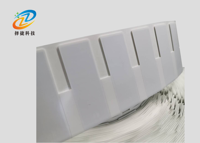 柔性抗金屬標(biāo)簽可打印美標(biāo)ZJ-F7025實(shí)拍展示圖